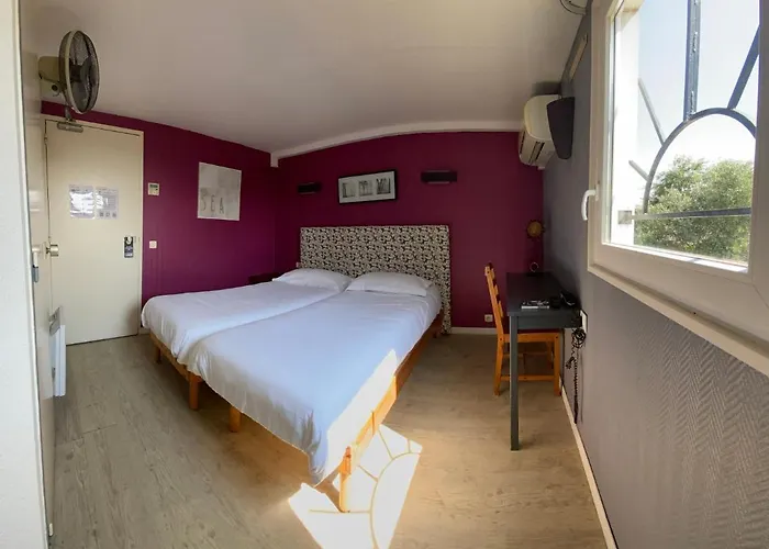 Contact Le Sud Montpellier Aeroport Parc Expo Arena Hotel