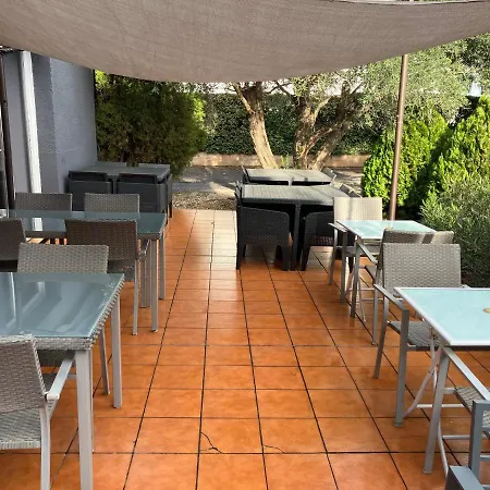 Hotel Contact Le Sud Montpellier Aeroport Parc Expo Arena 2*