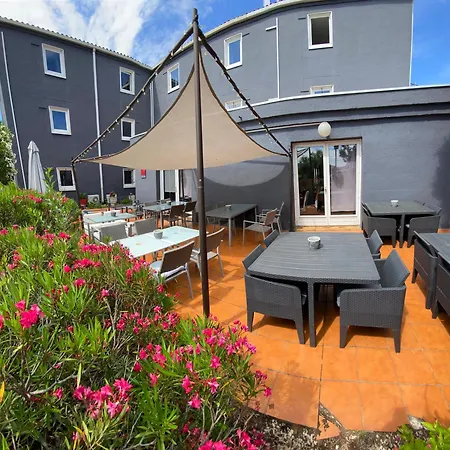 Hotel Contact Le Sud Montpellier Aéroport Parc Expo Arena 2*