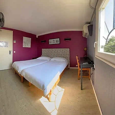 Hotel Contact Le Sud Montpellier Aeroport Parc Expo Arena
